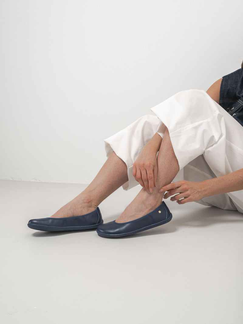 Load image into Gallery viewer, Ballet Flats Be Lenka Sophelia - Navy Blue
