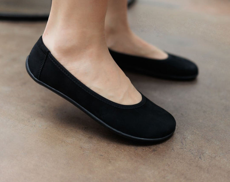 Load image into Gallery viewer, Eco-friendly Ballet Flats Be Lenka - Sophie - Matt Black
