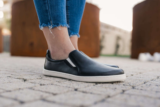 Eco-friendly Barefoot Sneakers - Be Lenka Eazy Neo - Black & White