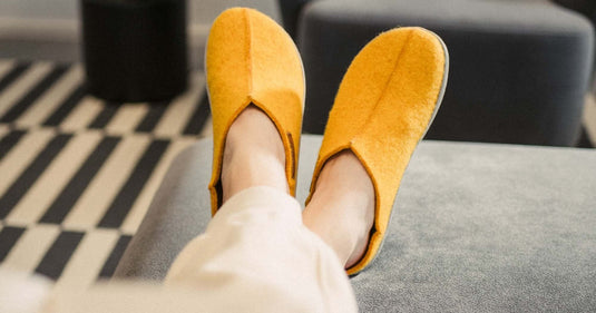 Eco-friendly Barefoot slippers Be Lenka Chillax - Amber Yellow