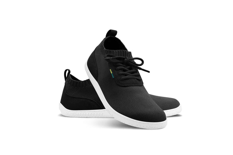 Load image into Gallery viewer, Eco-friendly Barefoot Sneakers Be Lenka Stride - Black
