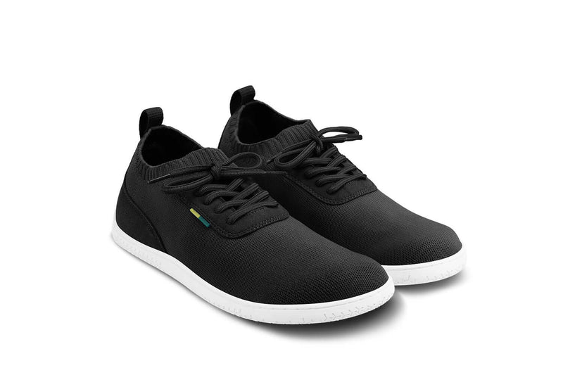 Load image into Gallery viewer, Eco-friendly Barefoot Sneakers Be Lenka Stride - Black
