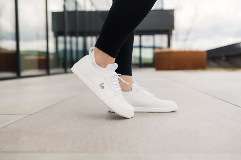 Load image into Gallery viewer, Eco-friendly Barefoot Sneakers Be Lenka Swift - All White
