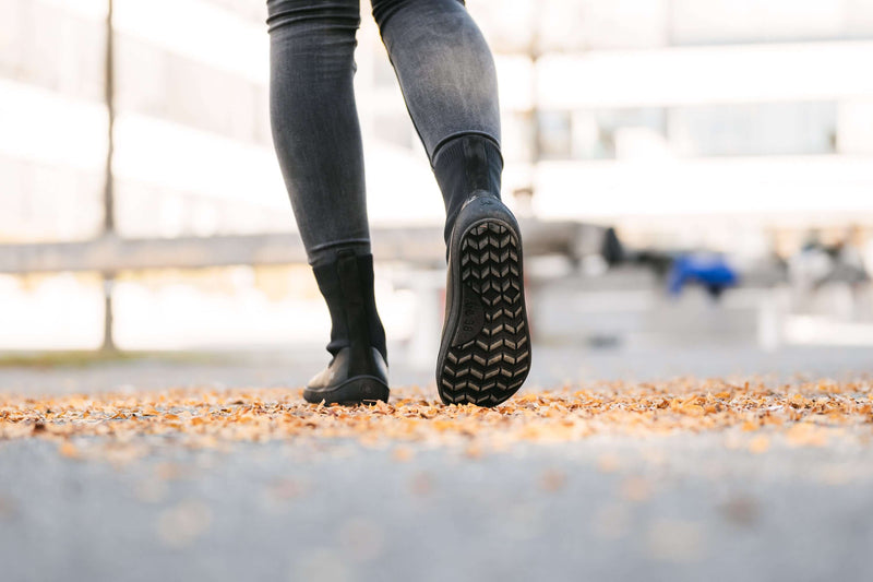 Load image into Gallery viewer, Eco-friendly Barefoot Boots Be Lenka Venus - All Black
