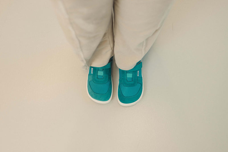 Load image into Gallery viewer, Eco-friendly Be Lenka Kids barefoot sneakers Joy - Turquoise &amp; White
