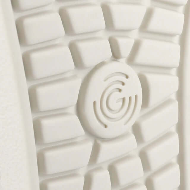 Load image into Gallery viewer, Groundies Panama Women's Barefoot Sneakers – Beige
