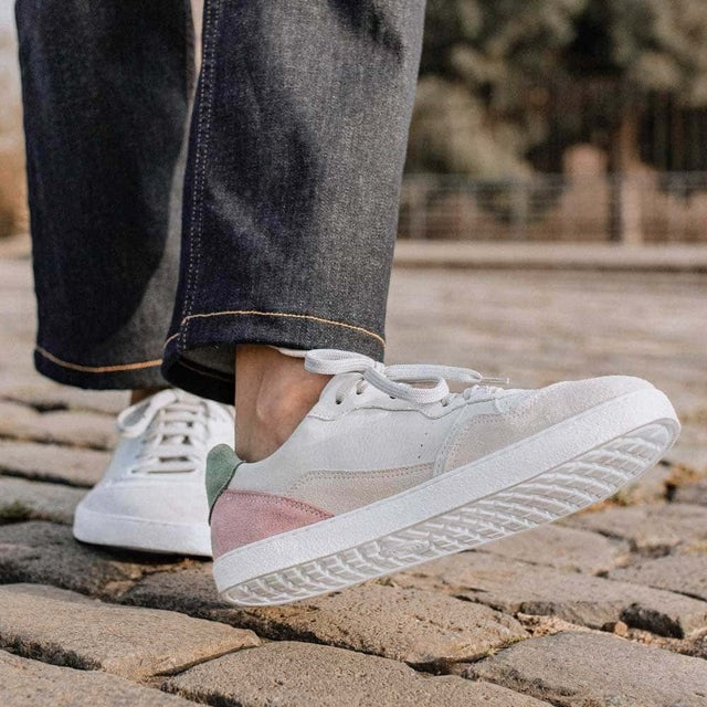 Load image into Gallery viewer, Groundies Nova Women's Barefoot Sneakers – Beige/Pink
