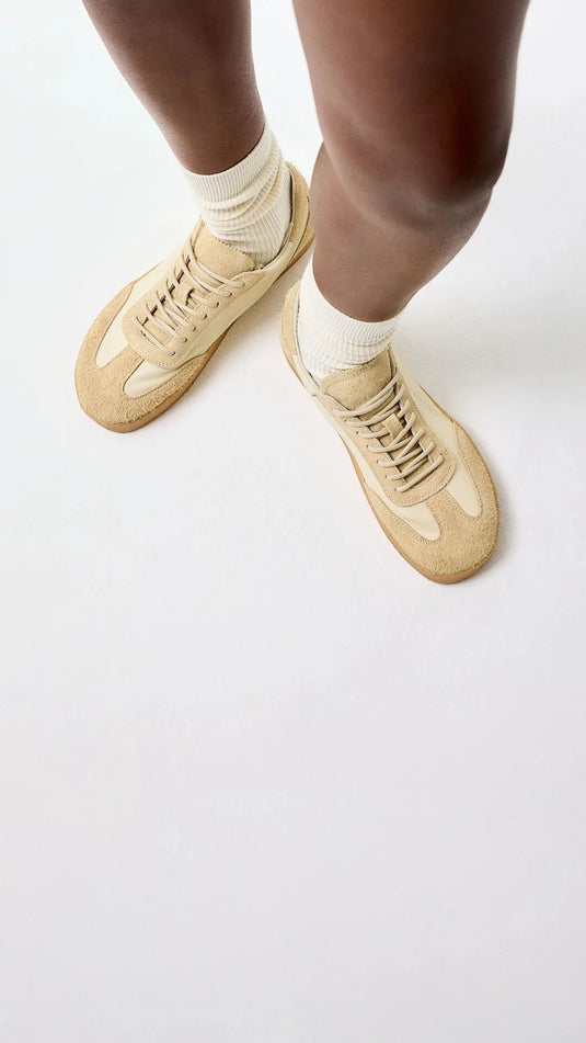SNEAKERS THAT STRENGTHEN YOUR FOUNDATION